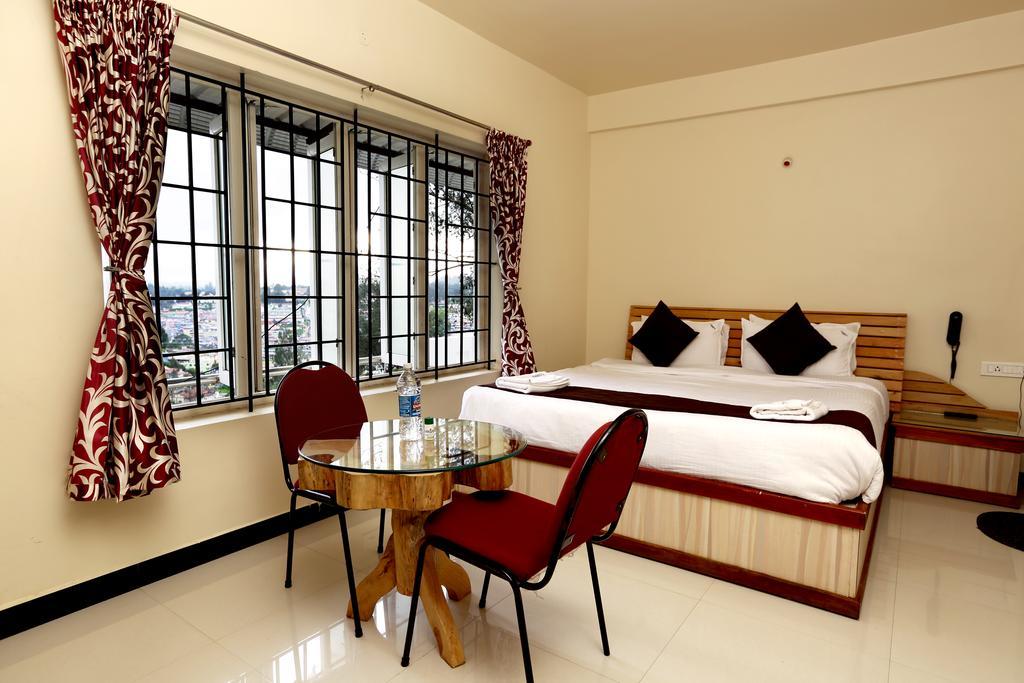 Hotel Al Woodlands Residency Udagamandalam Exterior foto